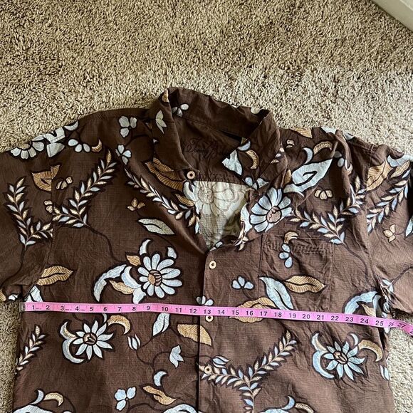 Tommy Bahama Silk Hawaiian Shirt - Picture 9 of 9